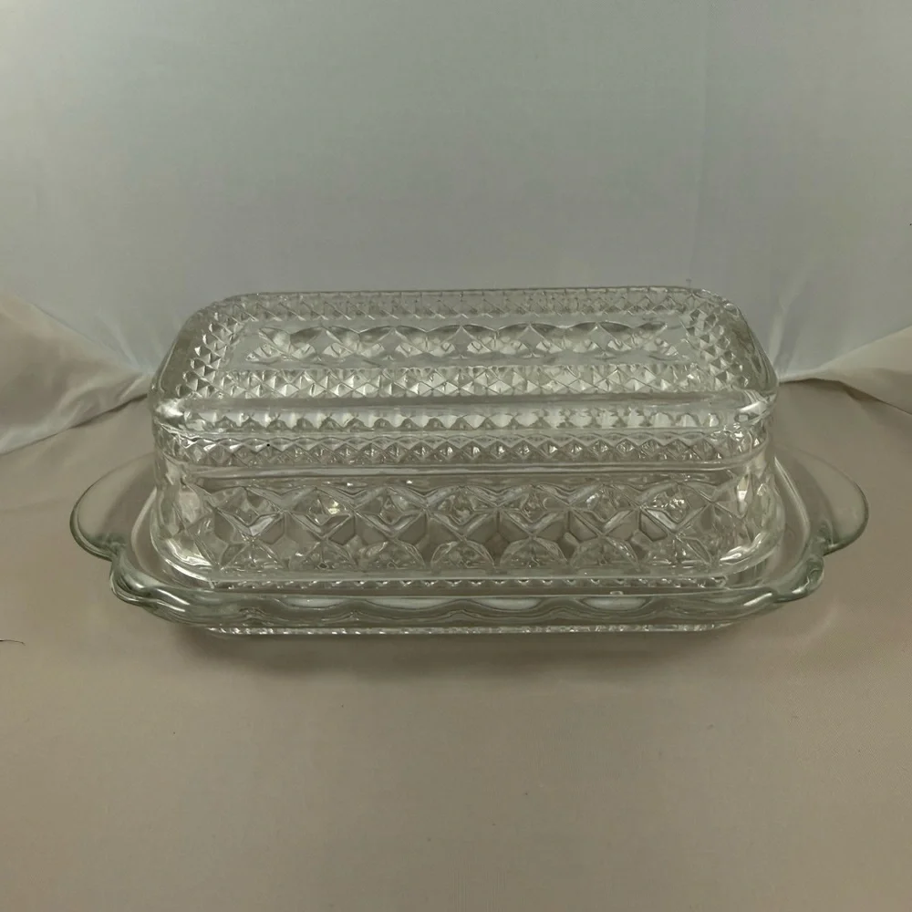 Vintage Butter Dish with Lid by Anchor Hocking- Wexford Diamond Pattern